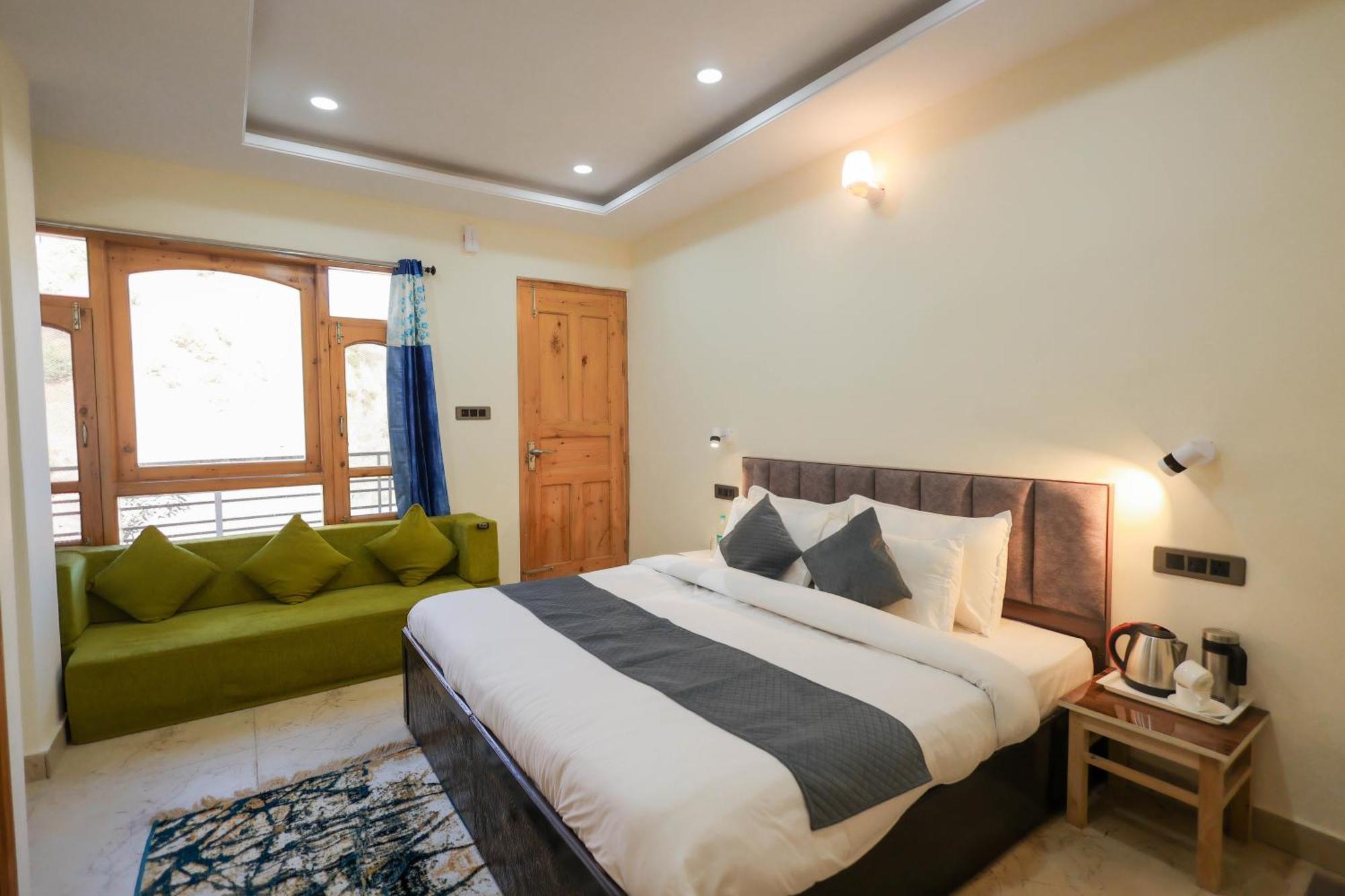 Mystic Hills Retreat Hotel Shimla Exterior photo